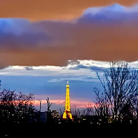 Rooftop Vue Sur Paris Tour Eiffel Cinq Minutes Du Metro Villejuif